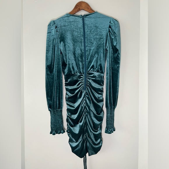 Emerald green velvet material. Scrunch front and back. Very flattering! - Picture 2 of 3